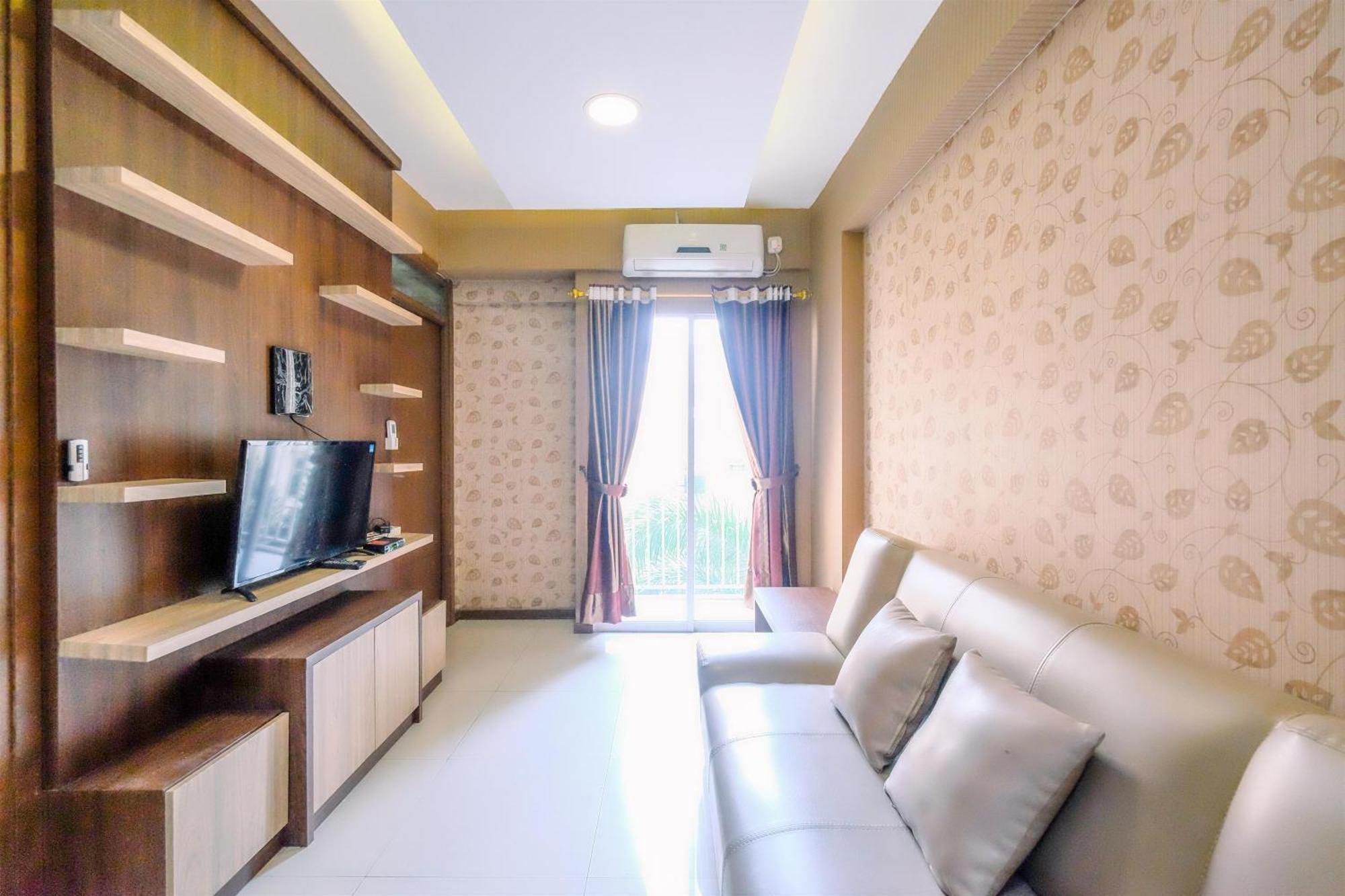 2br At Valley By Travelio Apartemen *