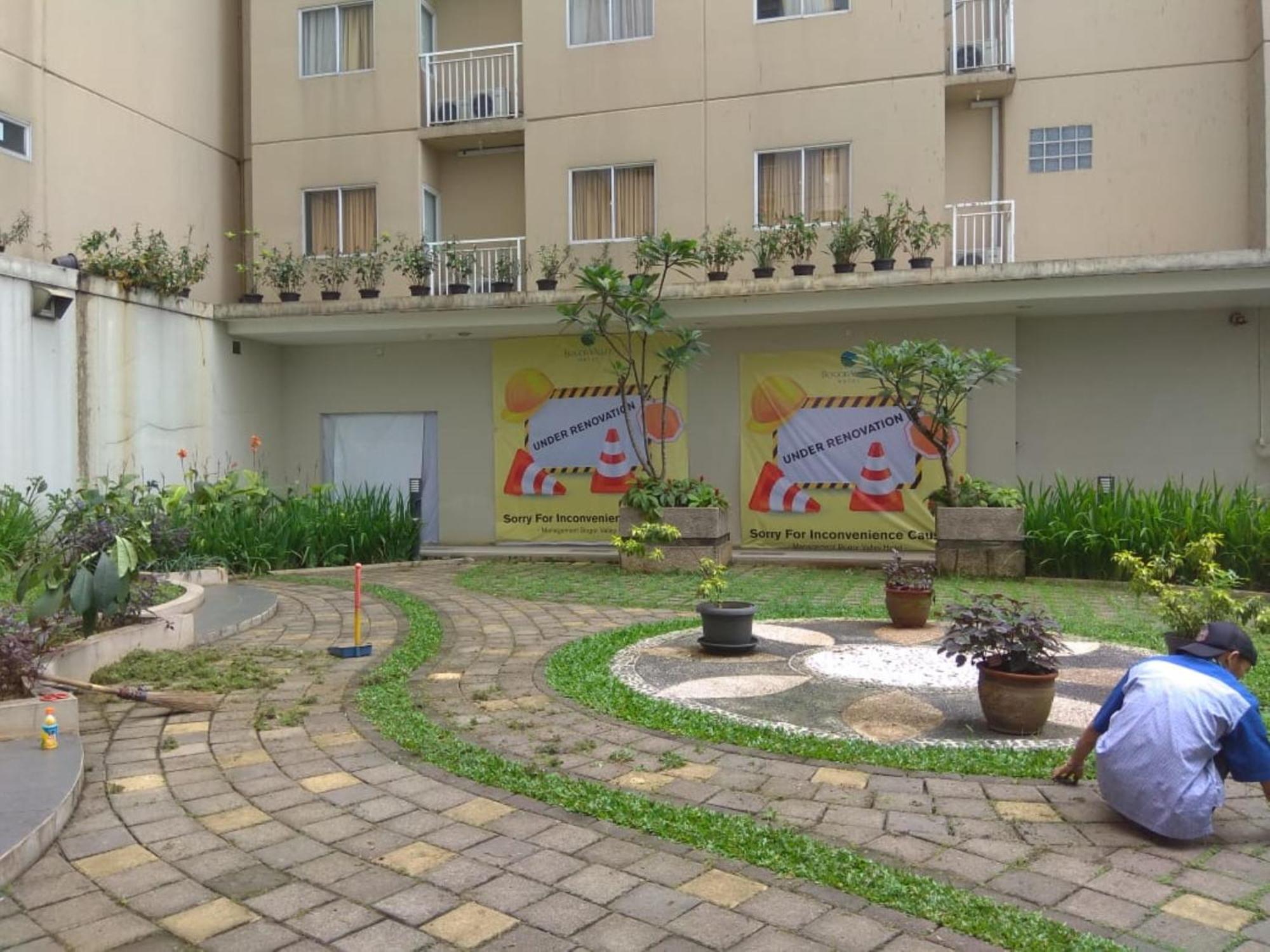 2br At Valley By Travelio * Bogor